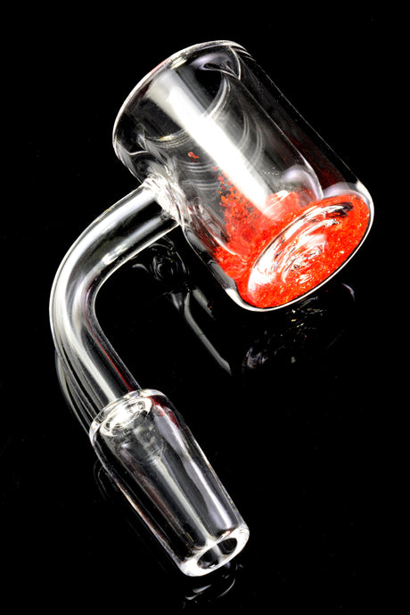 Close angle of domeless quartz banger showing 28 mm bucket; color-change coating helps time dabs; compatible only with matching joint specs.