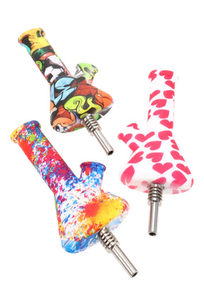 Compact 4½″ silicone water pipe and dab straw hybrid in assorted colors, portable design with easy-clean parts for travel-friendly herb or concentrate use.