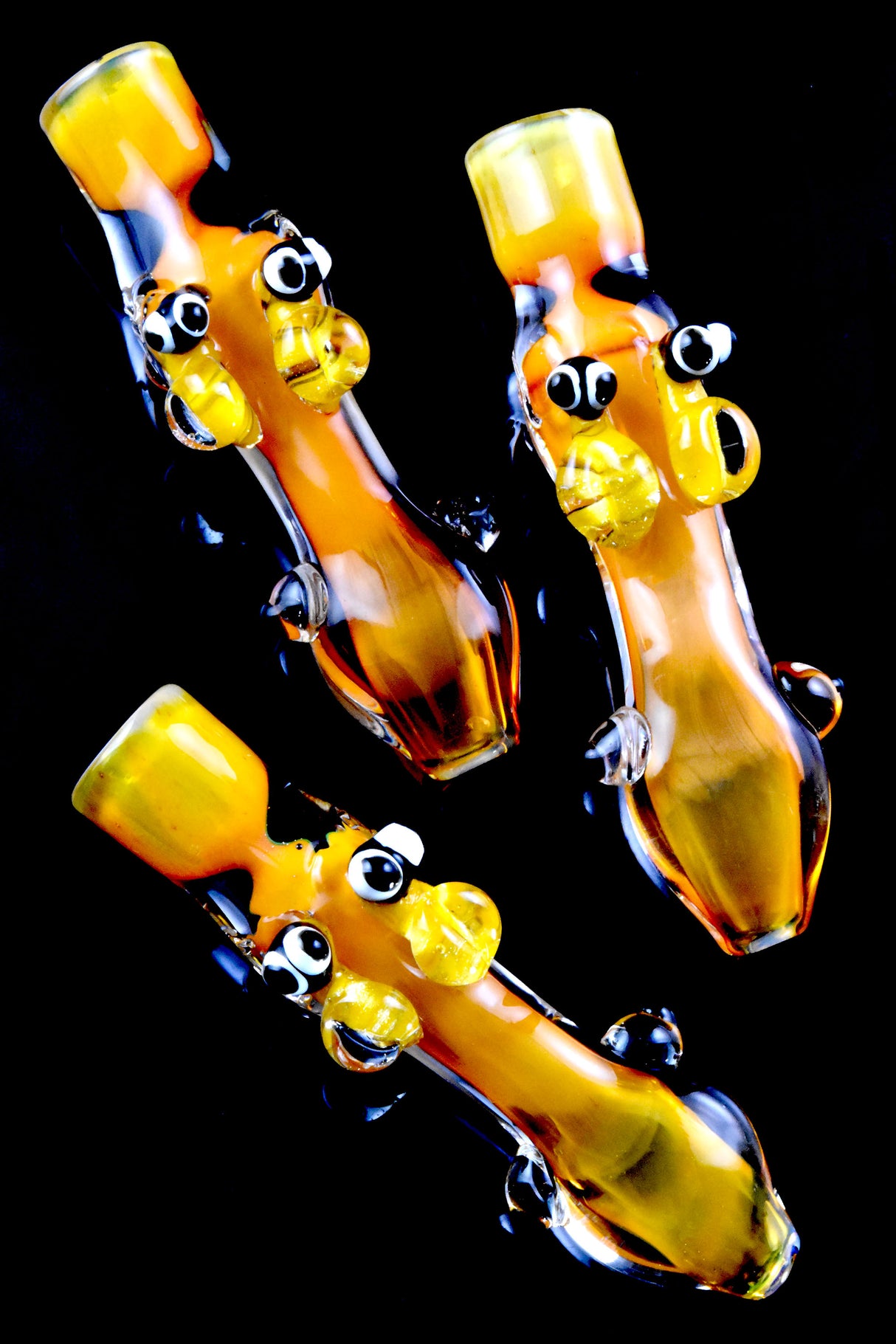 3.5" Gold Fumed Glass Bee Chillum - C0363