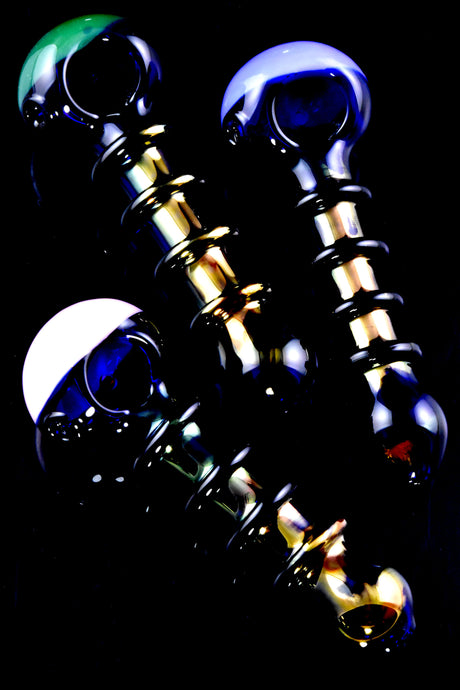 Neon Metallic Rings Colored Glass Pipe - P2915