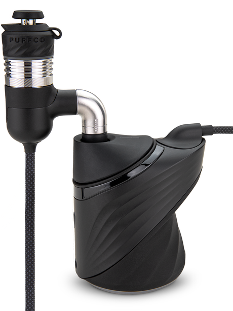 Close-up of Peak Pro Link mounted on Peak Pro base, connection detail showing seated adapter cup