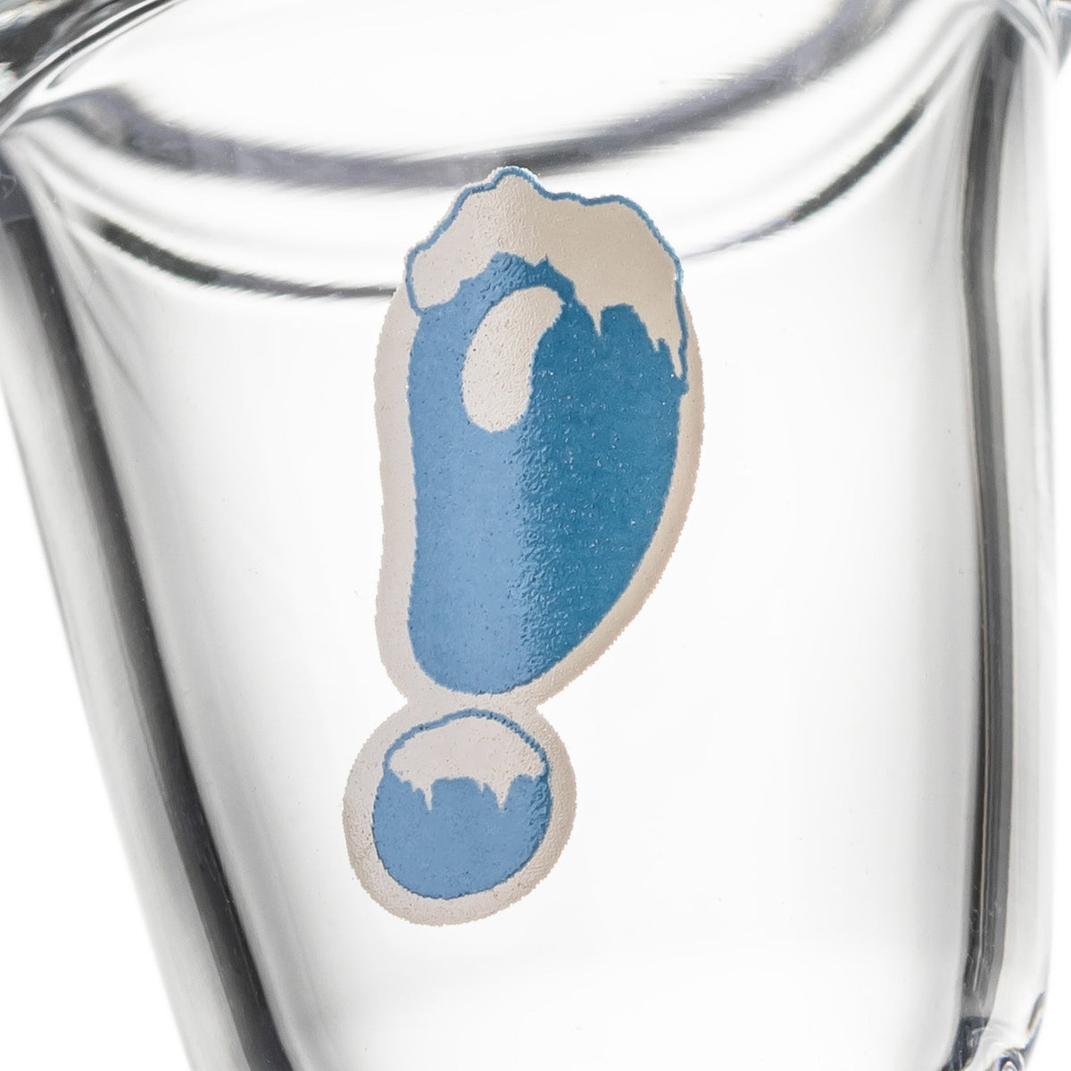 BigFun! Sip-N-Dip Pivot glass top detail showing blue-and-white frozen-drink graphic on clear glass