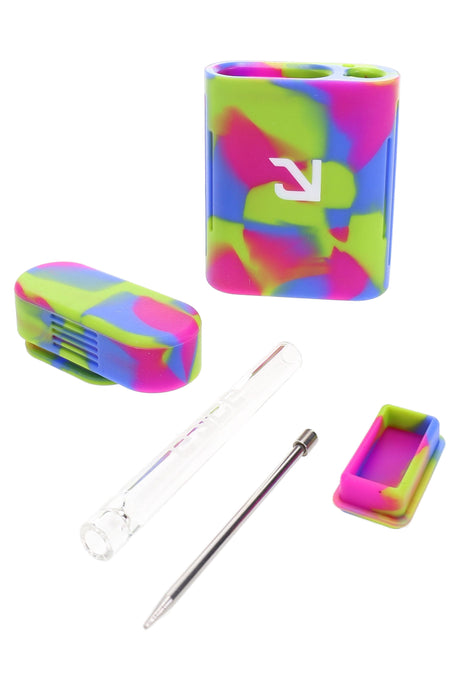 Eyce Solo silicone pipe kit with glass taster, steel poker, and storage compartment shown in exploded view
