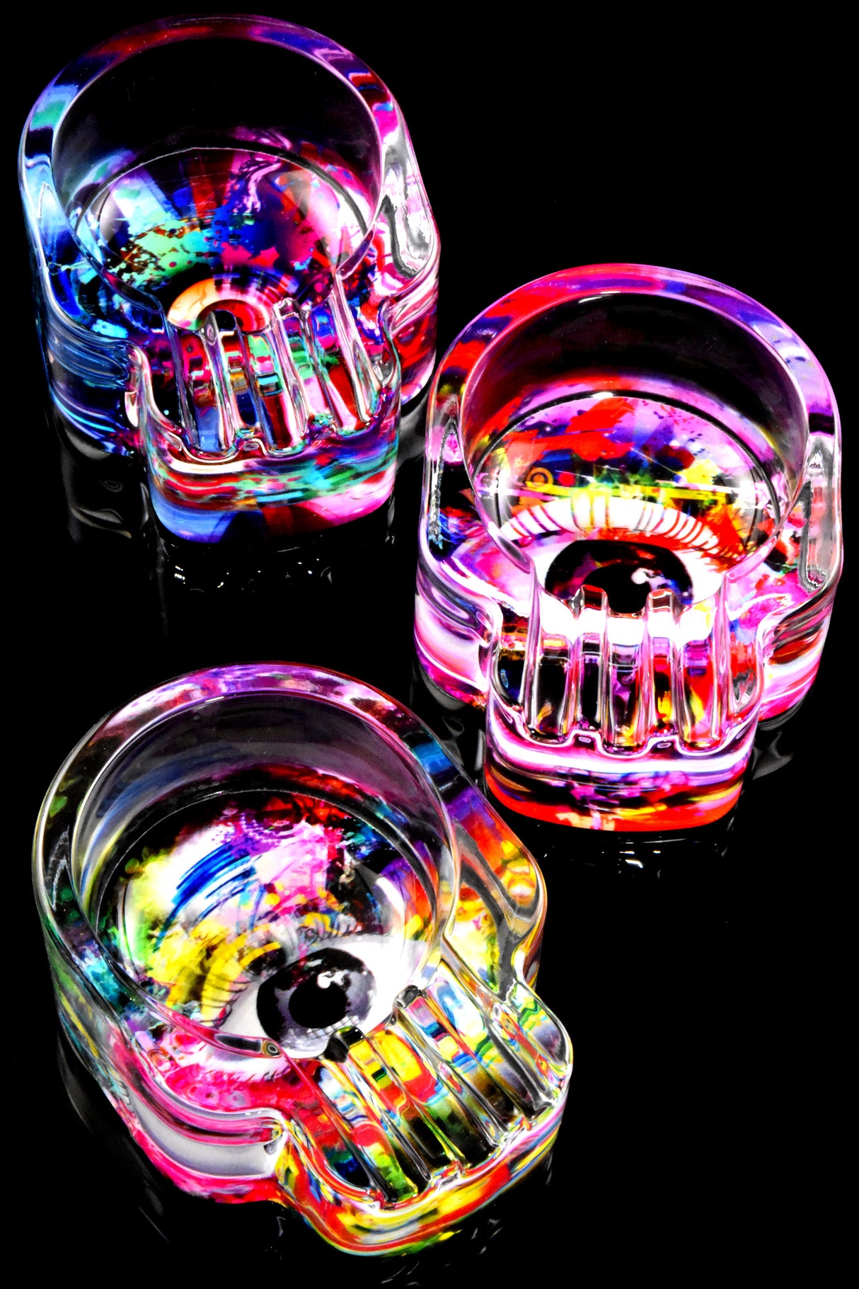 Skull Shaped Glass Design Ashtray - M0485