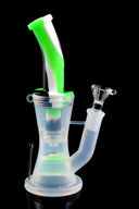 Black/Green/White silicone water pipe, 8½″ two-piece design with honeycomb-to-dome percs; colorful, durable, easy-clean daily bong.