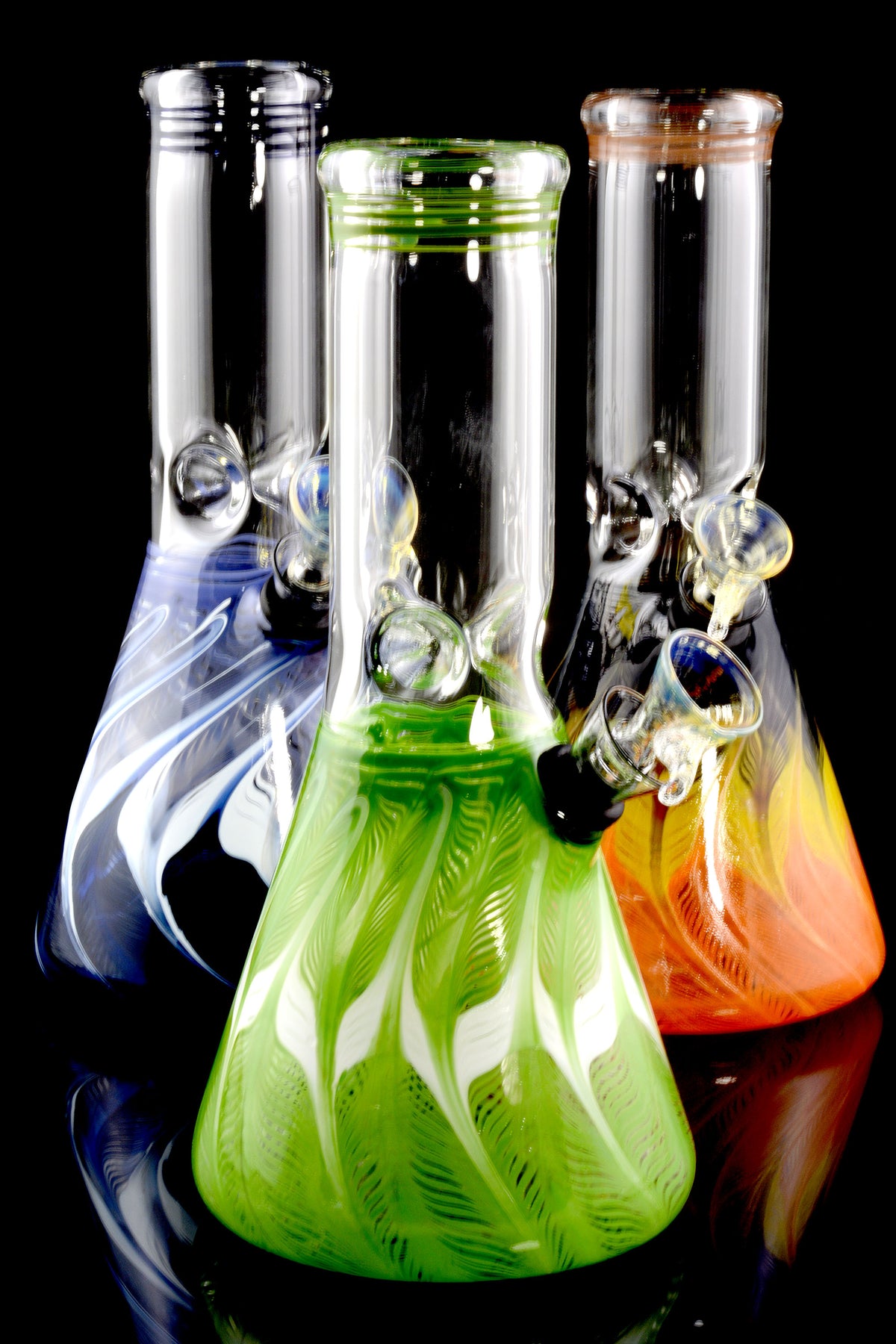 (US Made) Small Colorful Glass Water Pipe - WP683 – Primate Glass